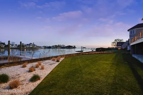 4 Little Cove Lane Old Greenwich CT 06870