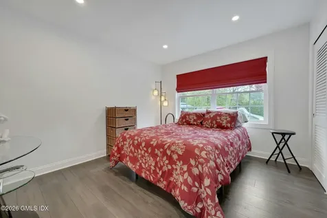 68 Hillcrest Park Road Old Greenwich CT 06870