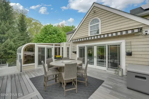 68 Hillcrest Park Road Old Greenwich CT 06870