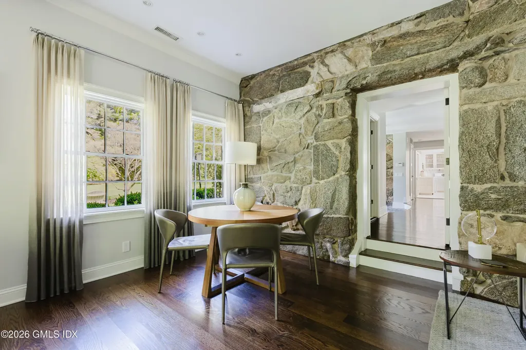 17 Brookside Park Greenwich CT 06831