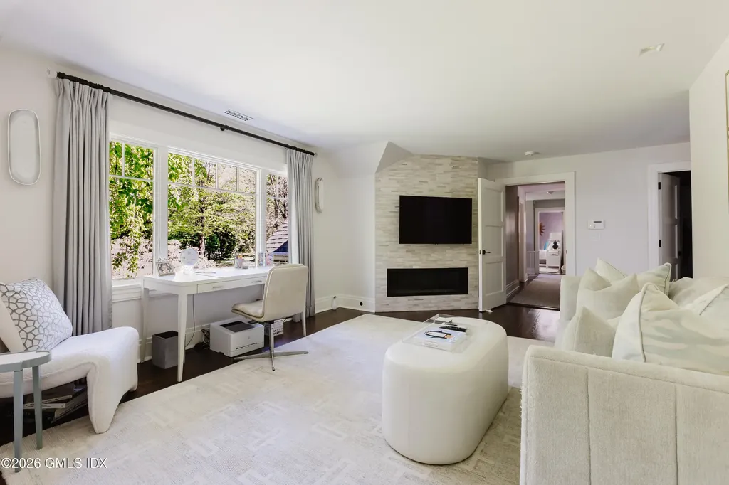 17 Brookside Park Greenwich CT 06831