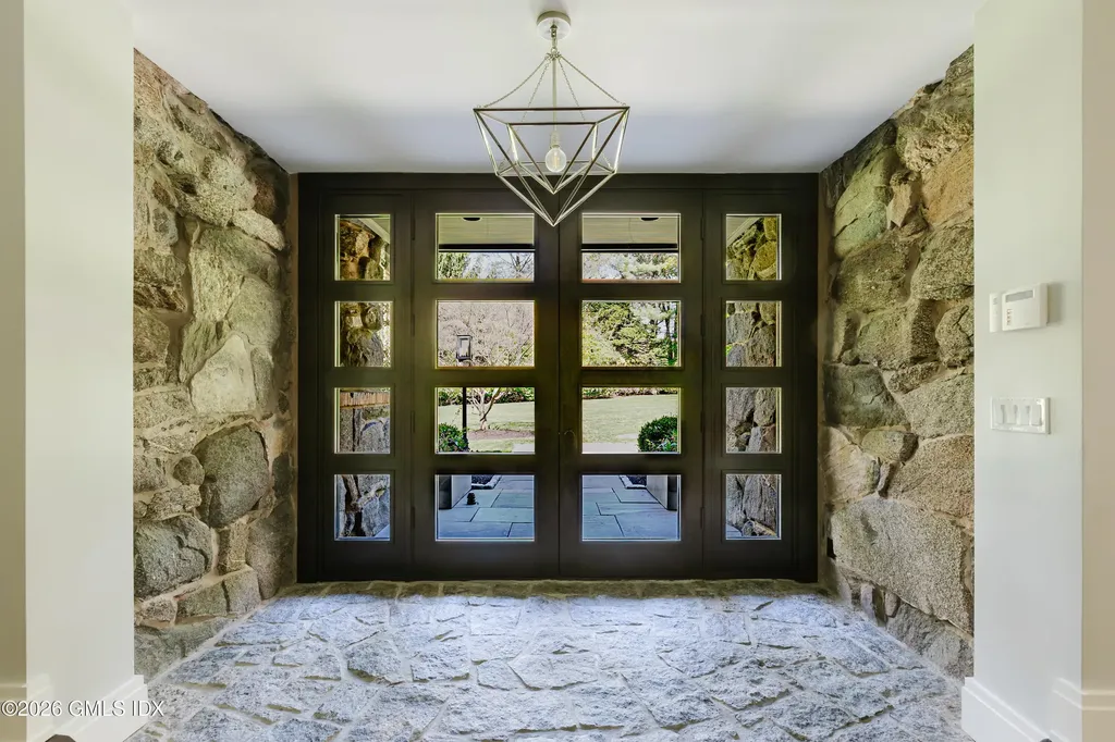 17 Brookside Park Greenwich CT 06831