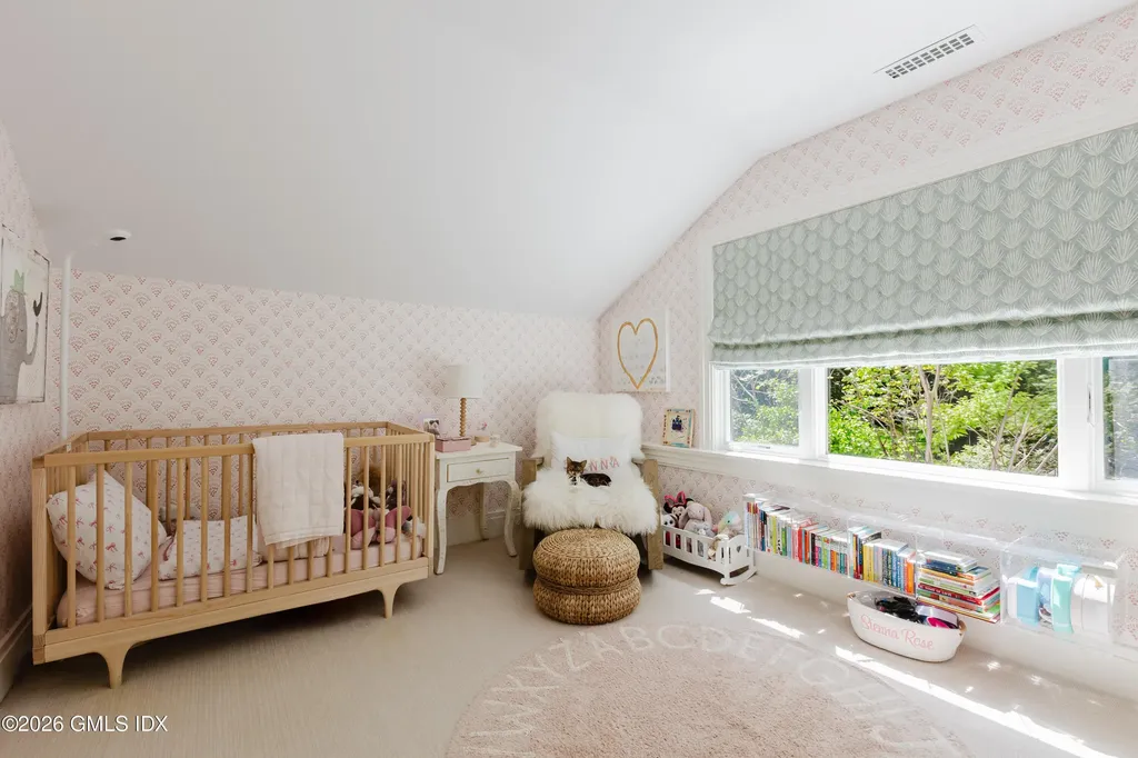 17 Brookside Park Greenwich CT 06831