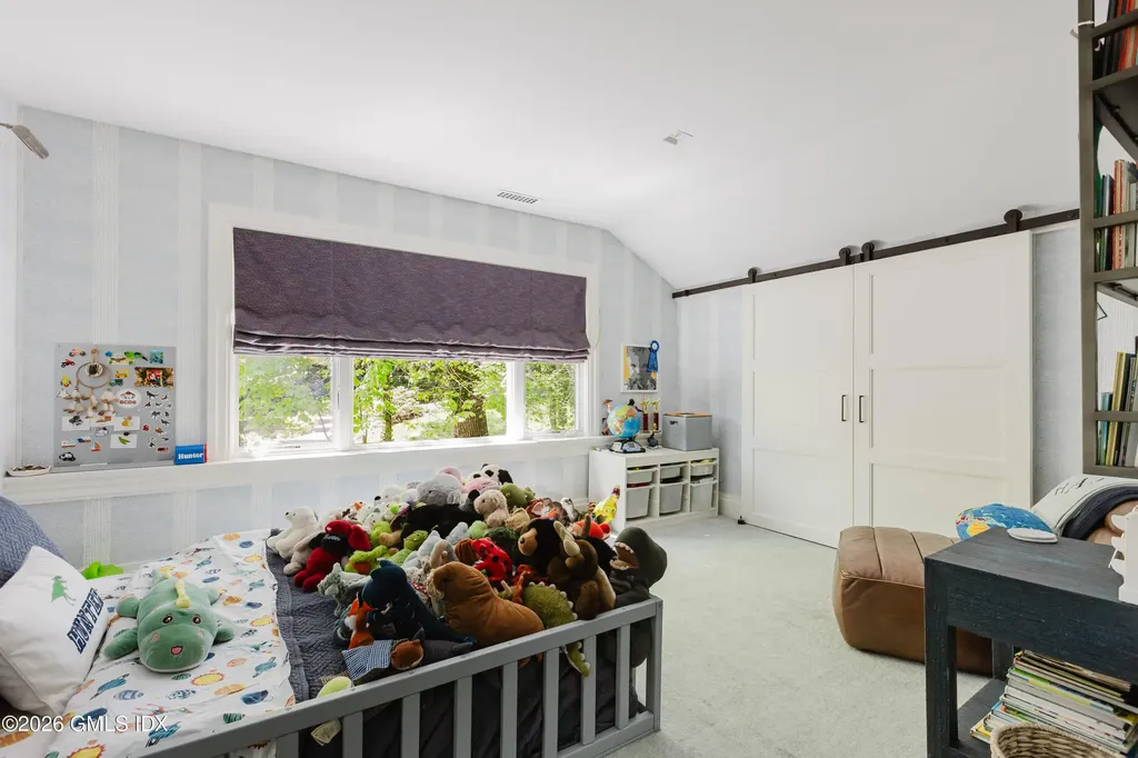 17 Brookside Park Greenwich CT 06831
