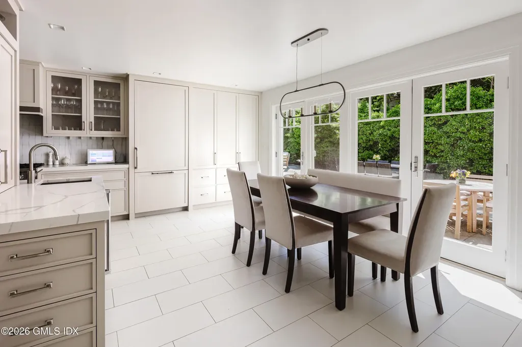 17 Brookside Park Greenwich CT 06831