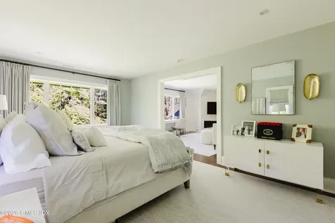 17 Brookside Park Greenwich CT 06831