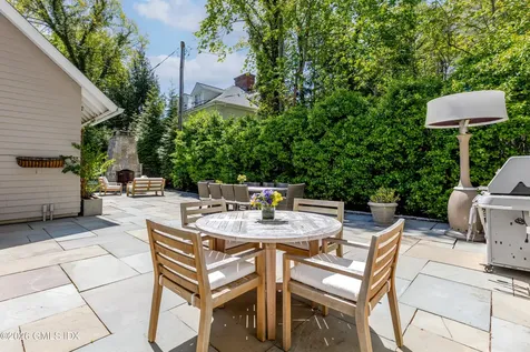 17 Brookside Park Greenwich CT 06831