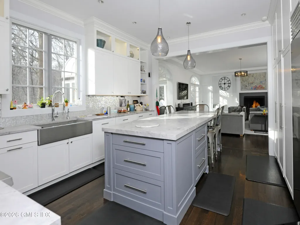 23 Wyckham Hill Lane Greenwich CT 06831