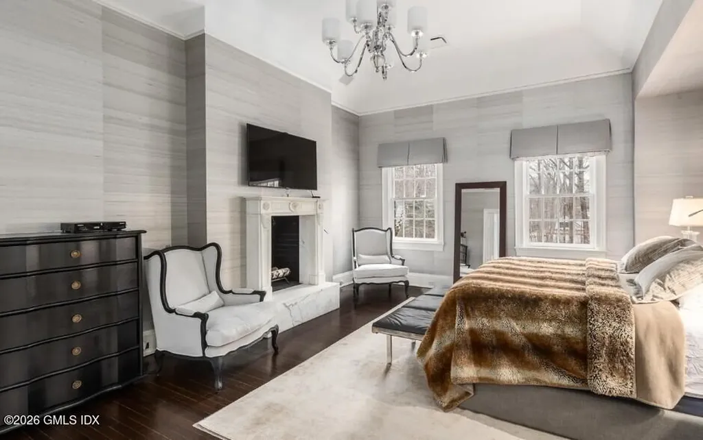 23 Wyckham Hill Lane Greenwich CT 06831