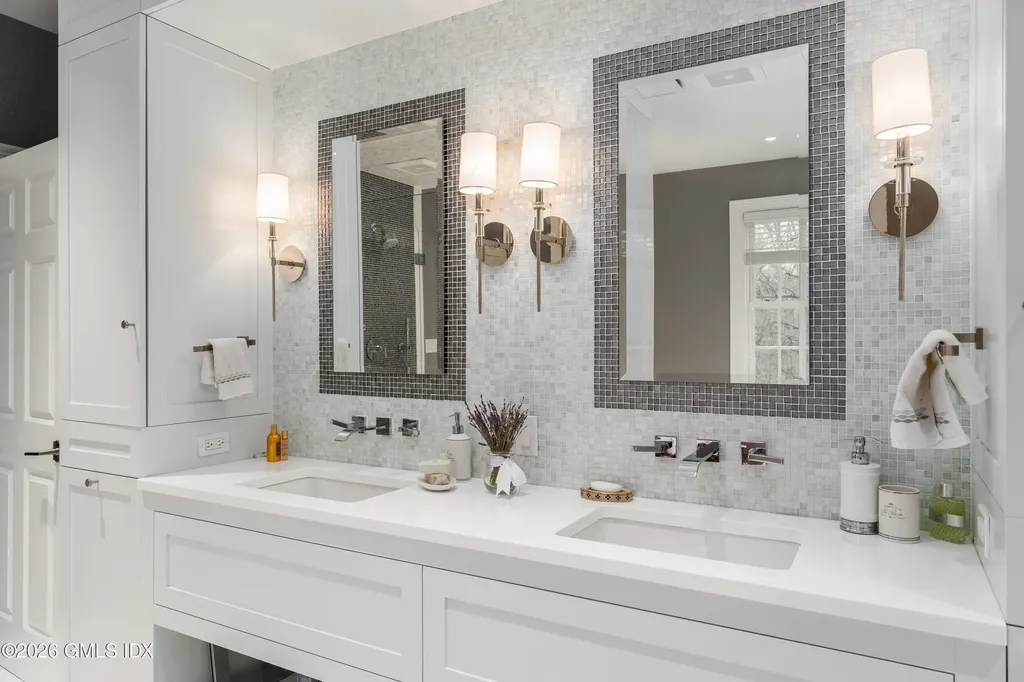 23 Wyckham Hill Lane Greenwich CT 06831