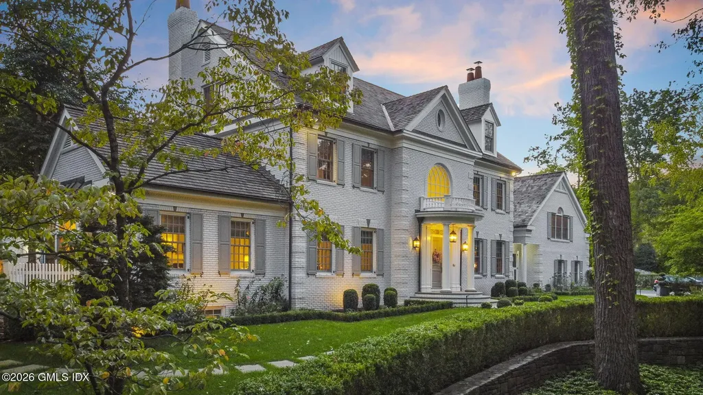 23 Wyckham Hill Lane Greenwich CT 06831