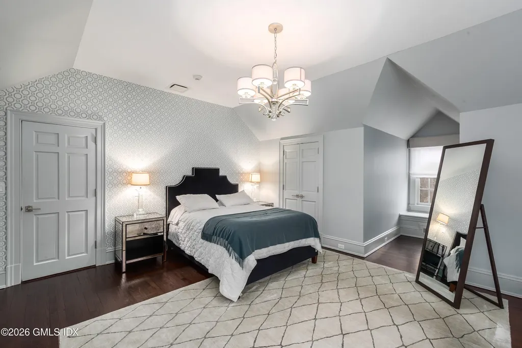 23 Wyckham Hill Lane Greenwich CT 06831