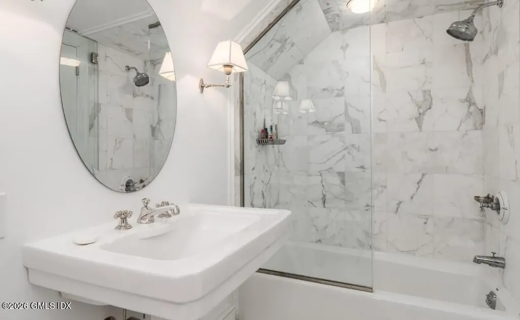 23 Wyckham Hill Lane Greenwich CT 06831