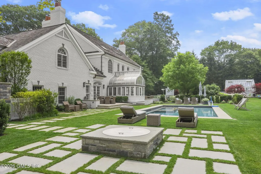 23 Wyckham Hill Lane Greenwich CT 06831