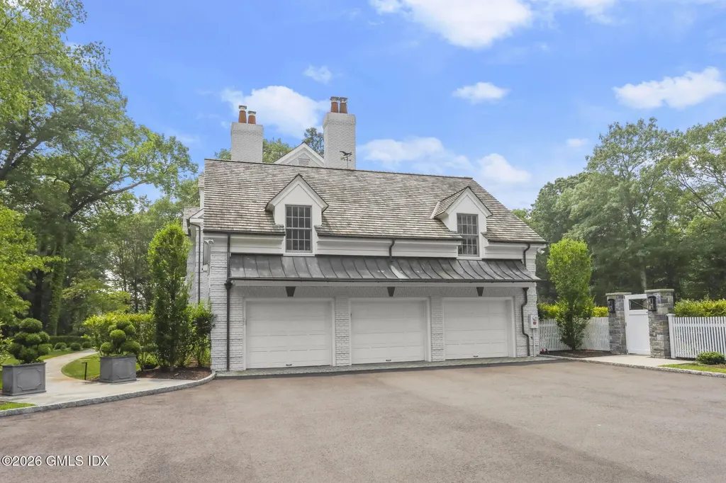 23 Wyckham Hill Lane Greenwich CT 06831