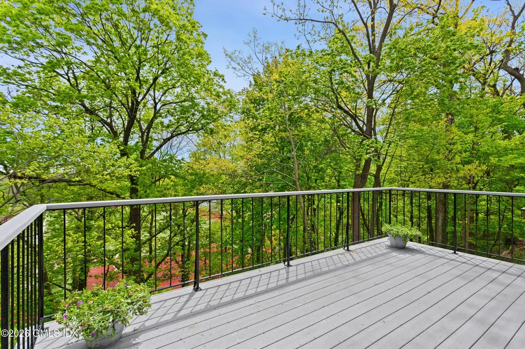 1 Old Church Road Greenwich CT 06830