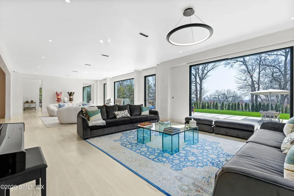 16 Doubling Road Greenwich CT 06830