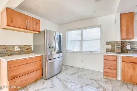 24 Hollow Wood Lane Greenwich CT 06831