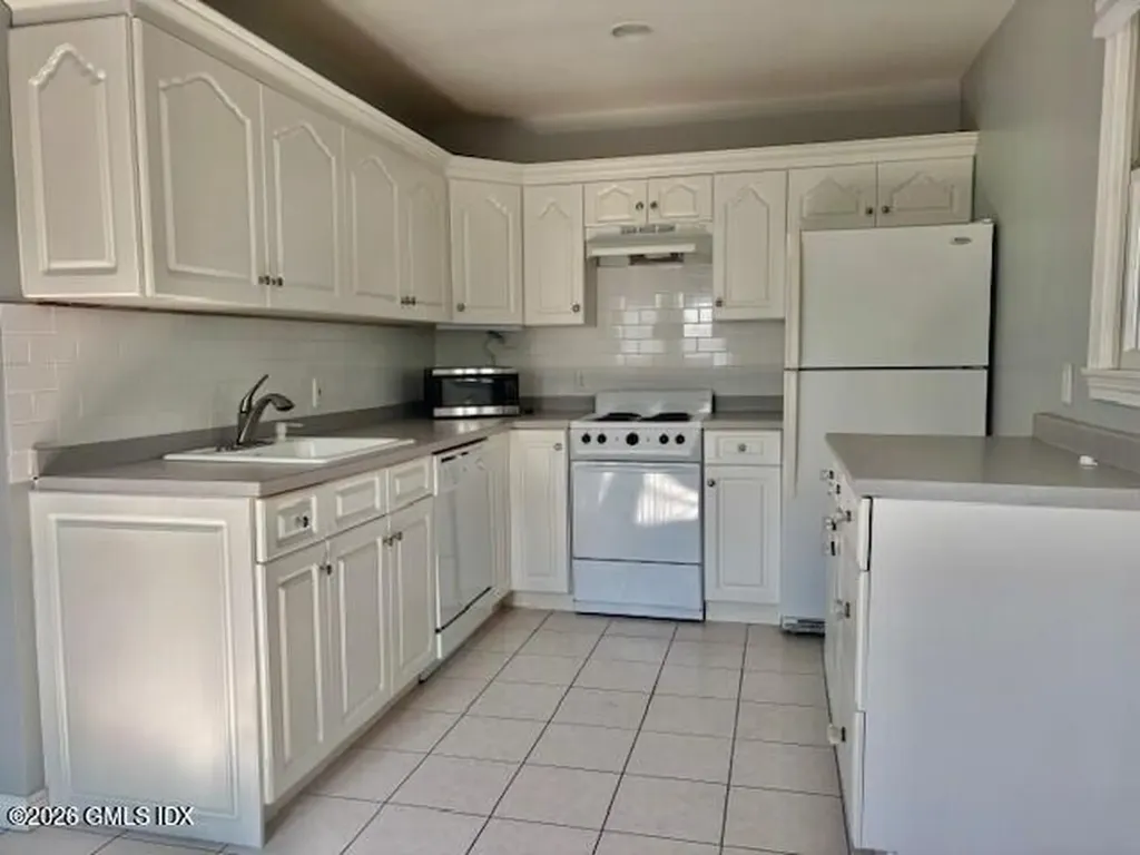 16 Lexington Avenue Greenwich CT 06830