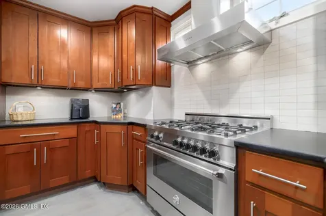 47 Indian Harbor Drive Greenwich CT 06830