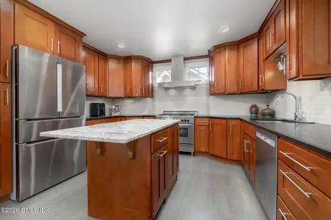 47 Indian Harbor Drive Greenwich CT 06830