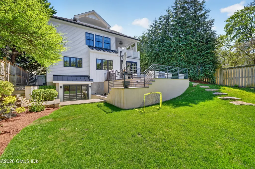 22 Wescott Street Riverside CT 06878