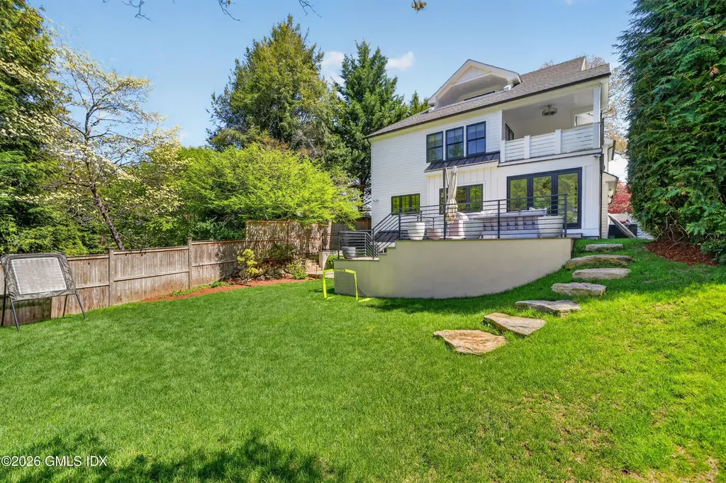 22 Wescott Street Riverside CT 06878