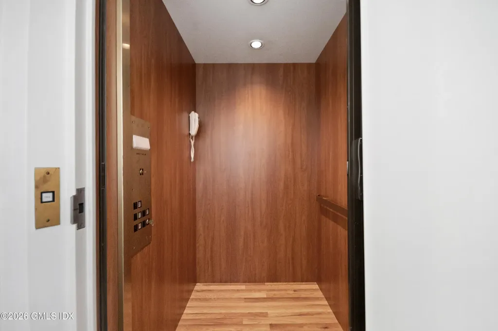 178 Milbank Avenue Greenwich CT 06830