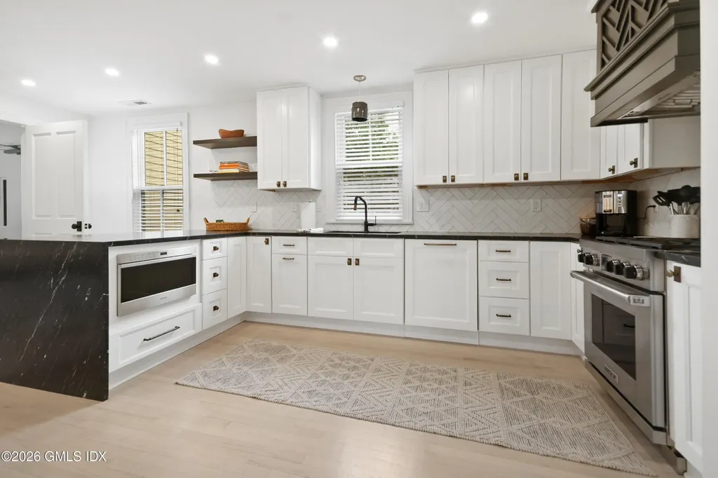 178 Milbank Avenue Greenwich CT 06830