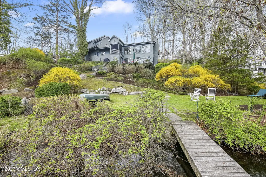 185 Valley Road Cos Cob CT 06807