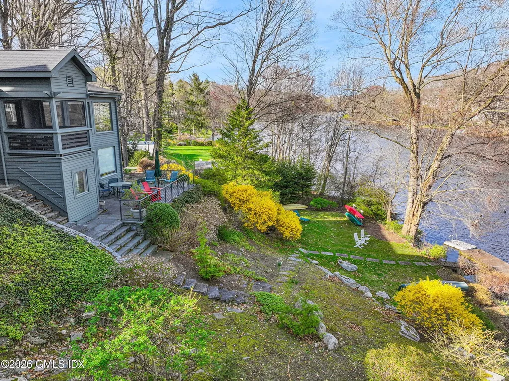 185 Valley Road Cos Cob CT 06807
