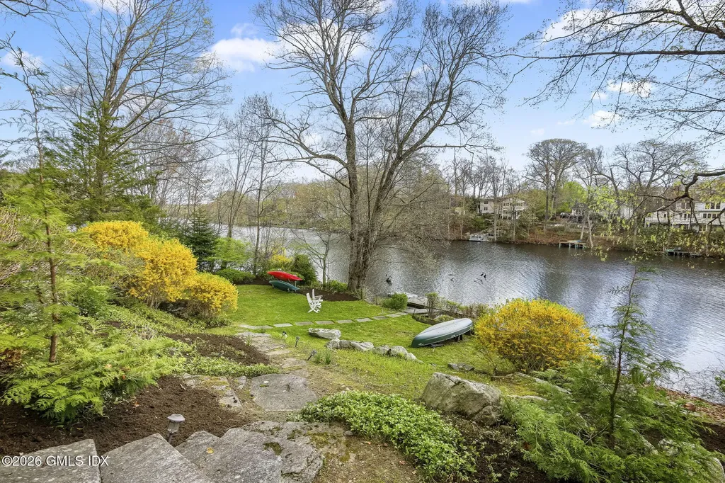 185 Valley Road Cos Cob CT 06807
