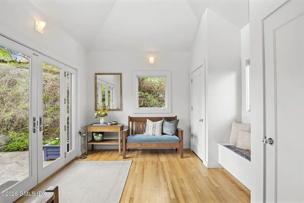 185 Valley Road Cos Cob CT 06807