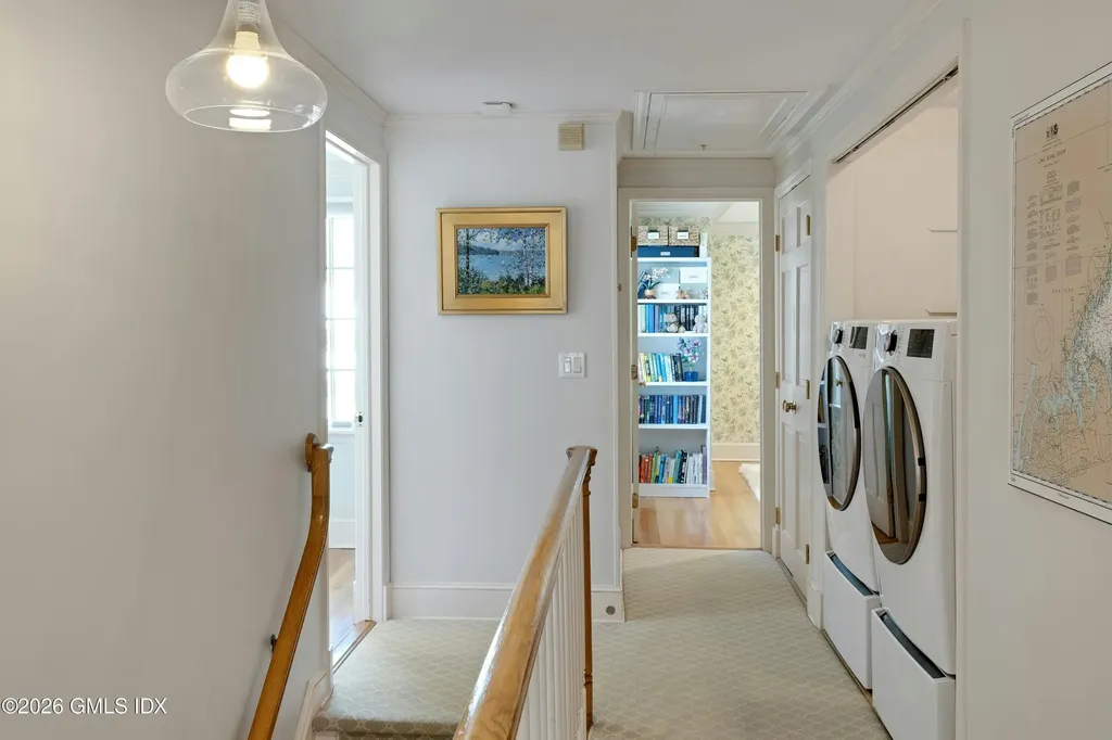 29 Old Stone Bridge Road Cos Cob CT 06807