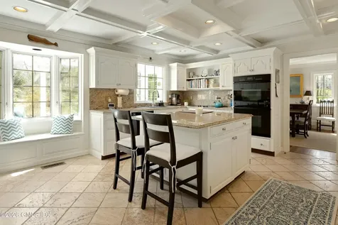 29 Old Stone Bridge Road Cos Cob CT 06807