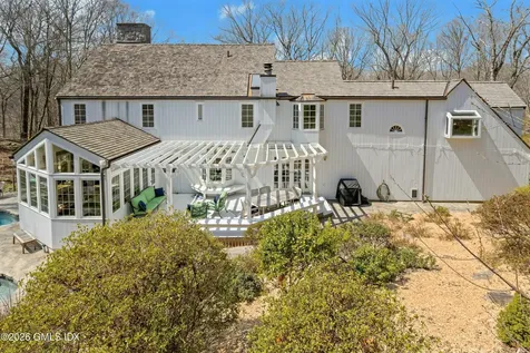 29 Old Stone Bridge Road Cos Cob CT 06807