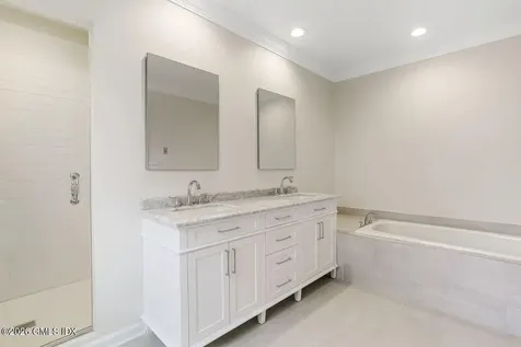 32 Highview Avenue Old Greenwich CT 06870