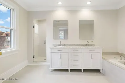 32 Highview Avenue Old Greenwich CT 06870