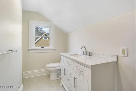 32 Highview Avenue Old Greenwich CT 06870