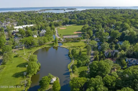 32 Highview Avenue Old Greenwich CT 06870