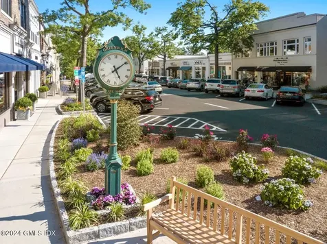 32 Highview Avenue Old Greenwich CT 06870