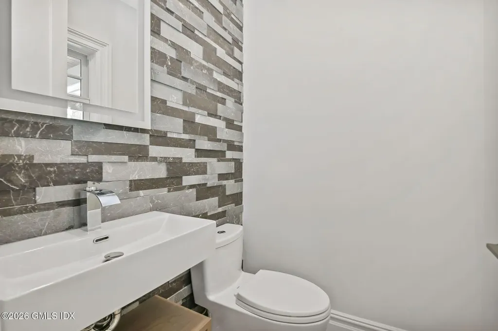 7 Bailiwick Road Greenwich CT 06831