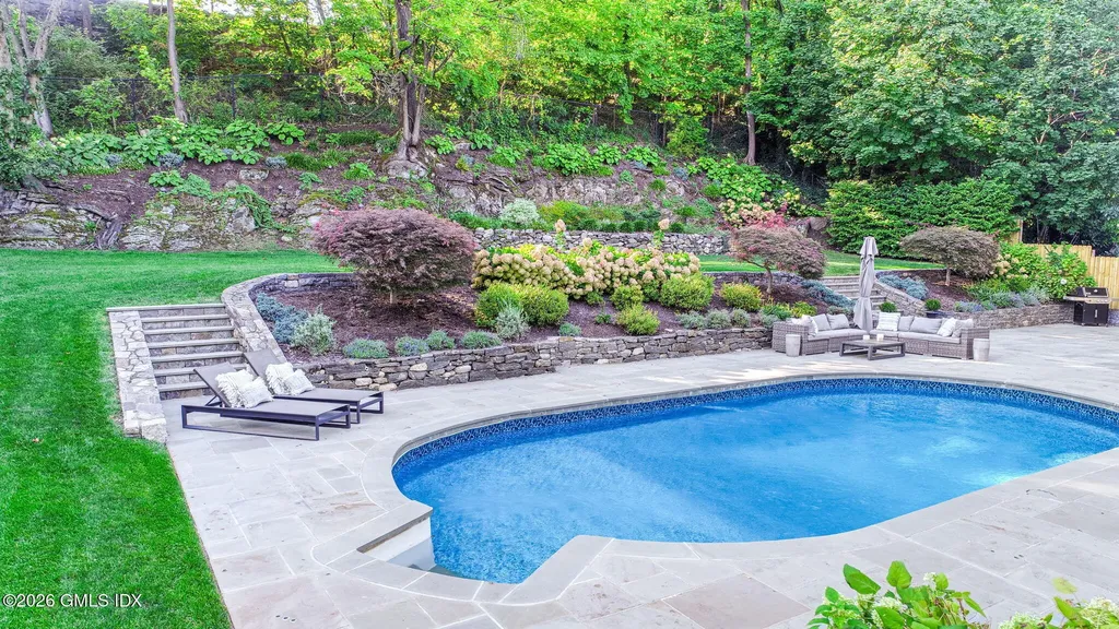 85 Mallard Drive Greenwich CT 06830