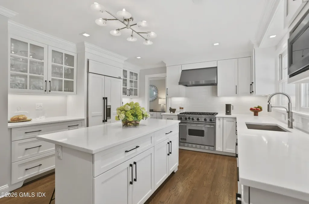 85 Mallard Drive Greenwich CT 06830
