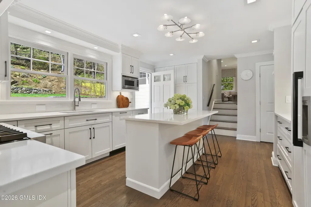 85 Mallard Drive Greenwich CT 06830