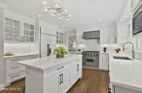 85 Mallard Drive Greenwich CT 06830