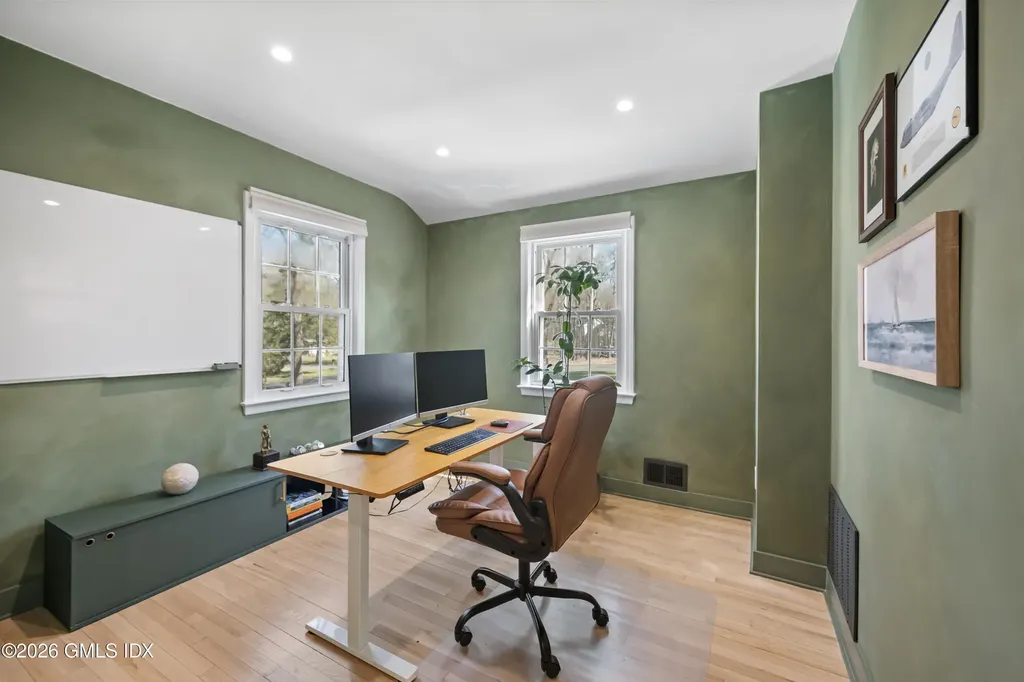6 Gaxton Road Stamford CT 06905