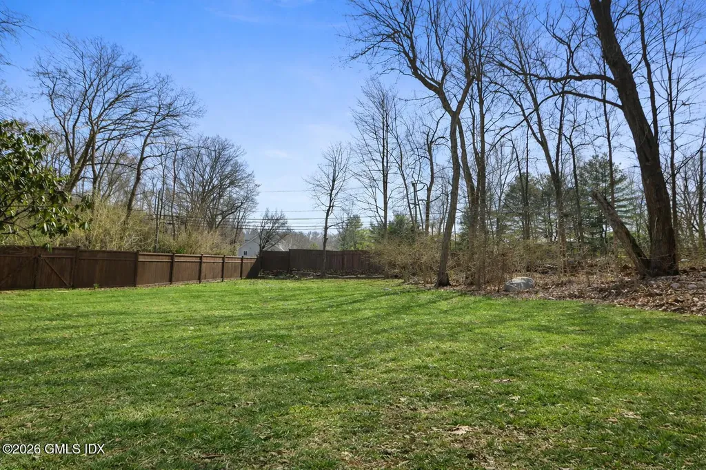 6 Gaxton Road Stamford CT 06905