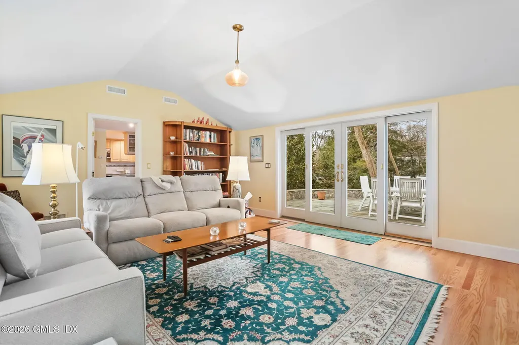 30 Weston Hill Road Riverside CT 06878