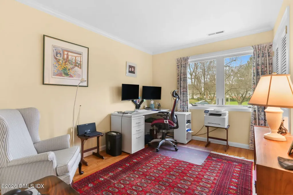 30 Weston Hill Road Riverside CT 06878